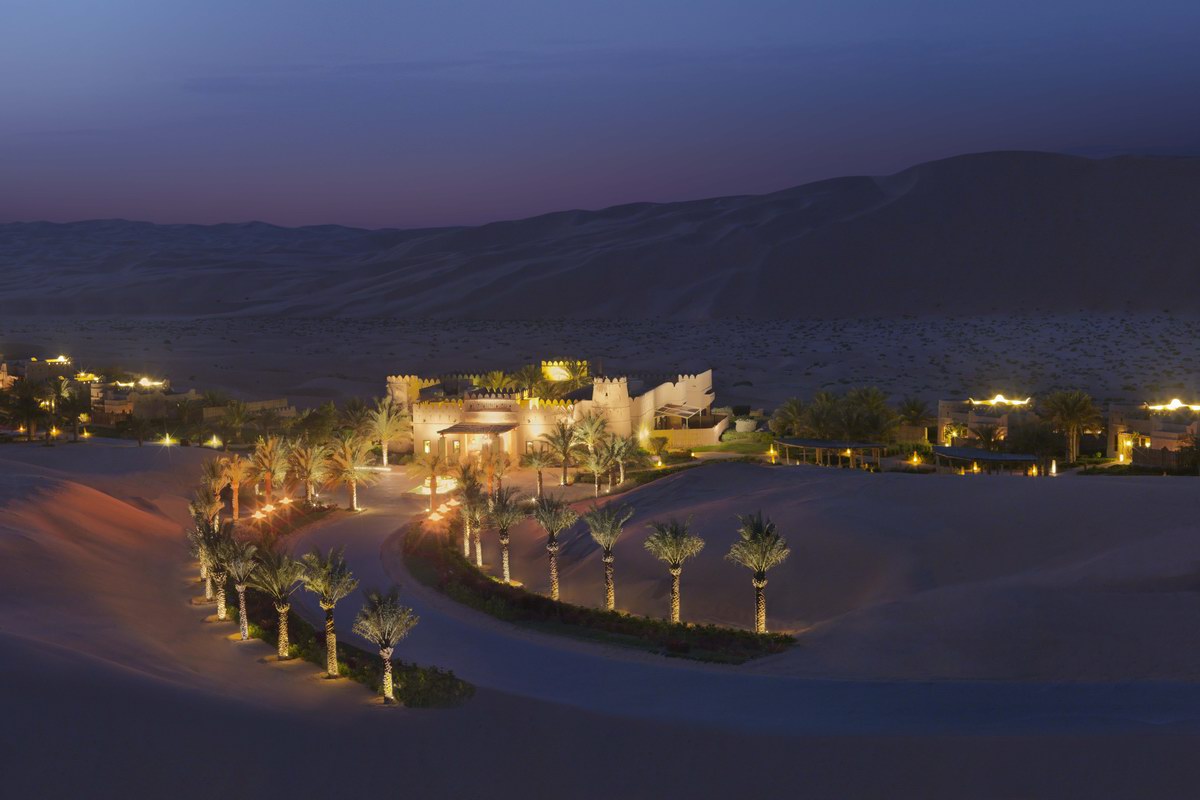 安纳塔拉卡萨尔奥萨拉沙漠度假酒店qasr al sarab desert resort by anantara