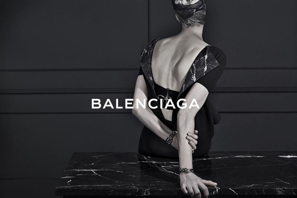 balenciaga 2013秋冬系列广告大片继续释出