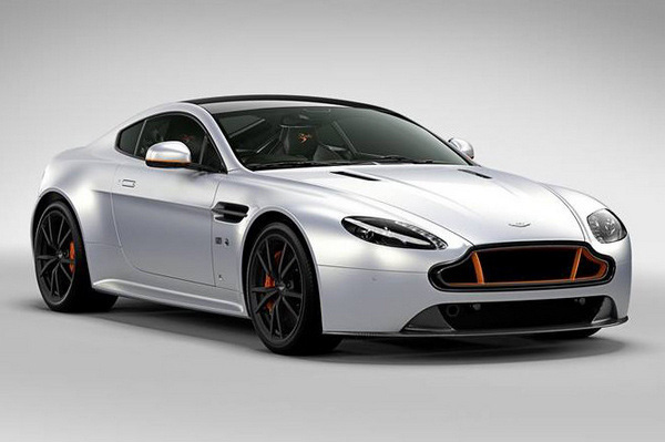 阿斯顿·马丁全新v8 vantage s 特别版